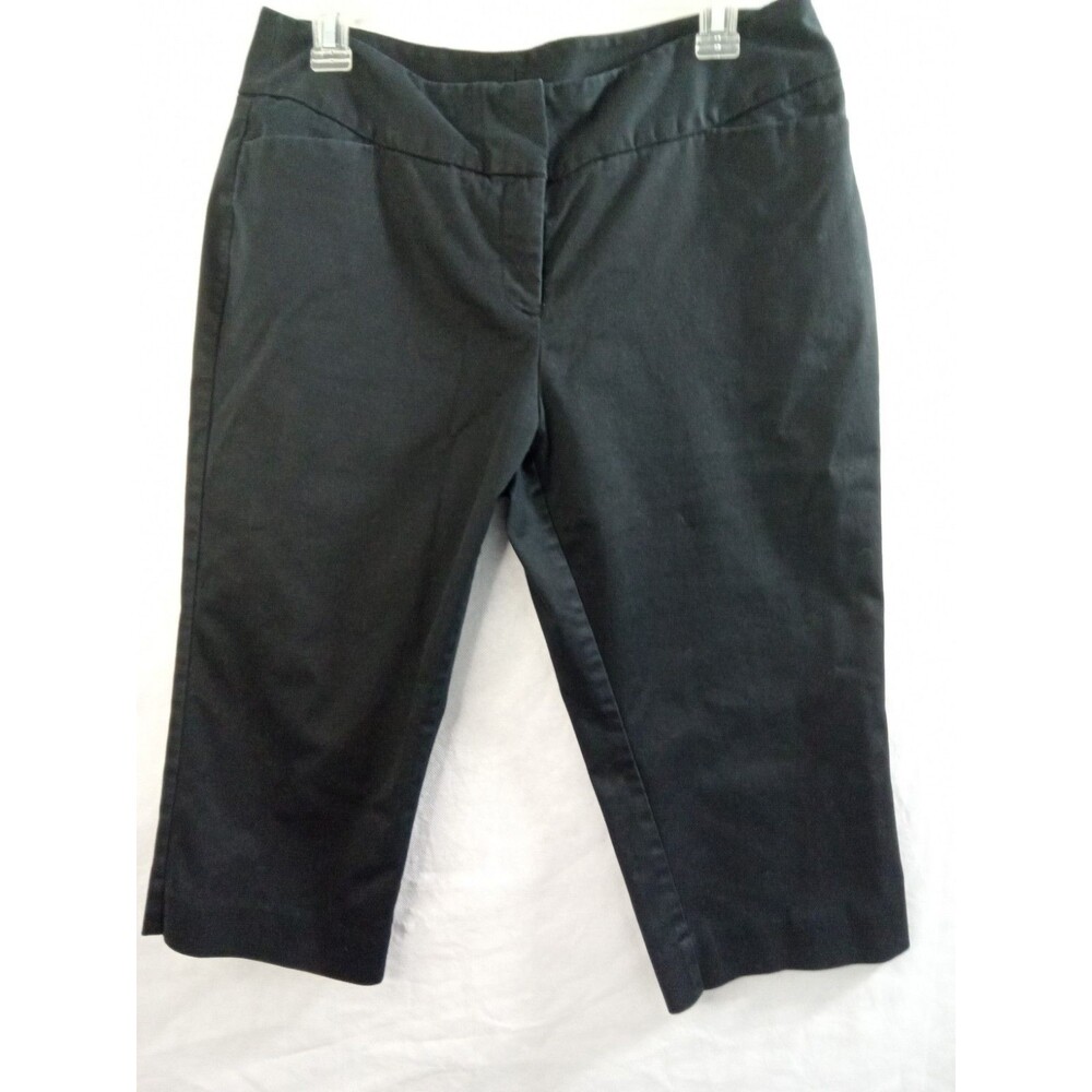 Worthington Modern Fit‎ Black Capris Size 10